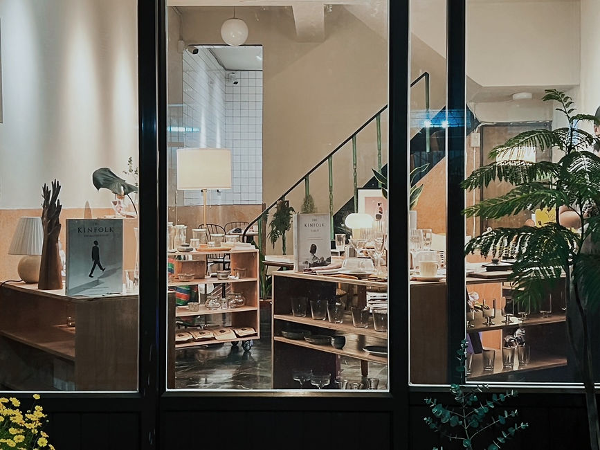 Shop004.JPG