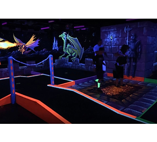 Dragons Lair Black Light Mini Golf.png