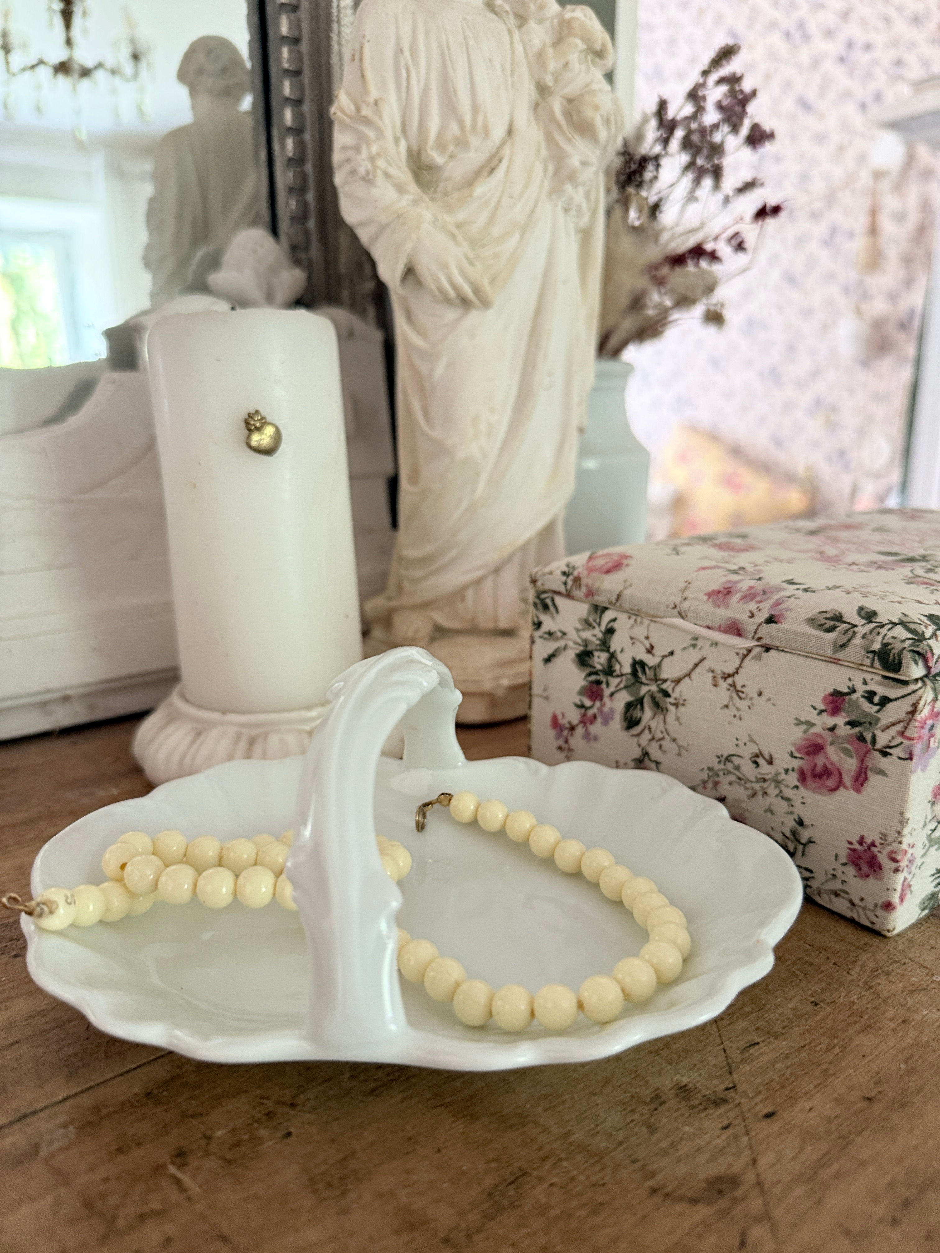 Petit panier porcelaine