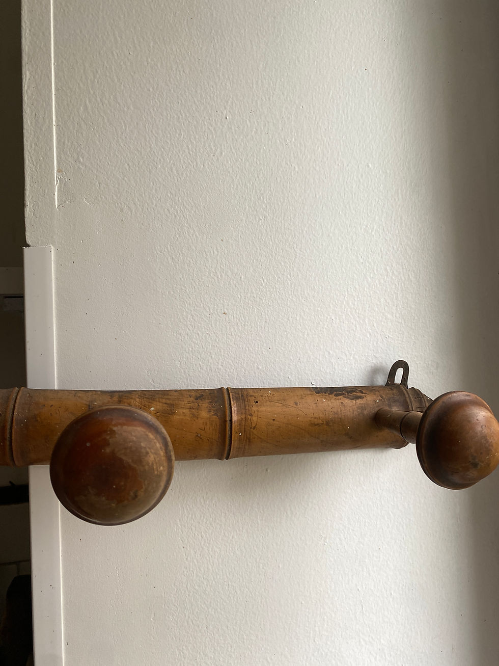 Thumbnail: Porte manteau mural