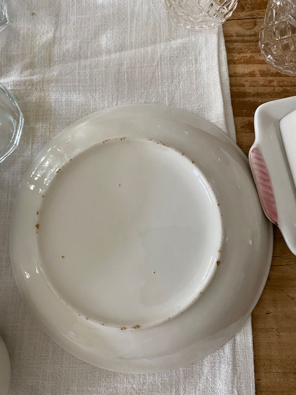 Thumbnail: Une assiette creuse lavande