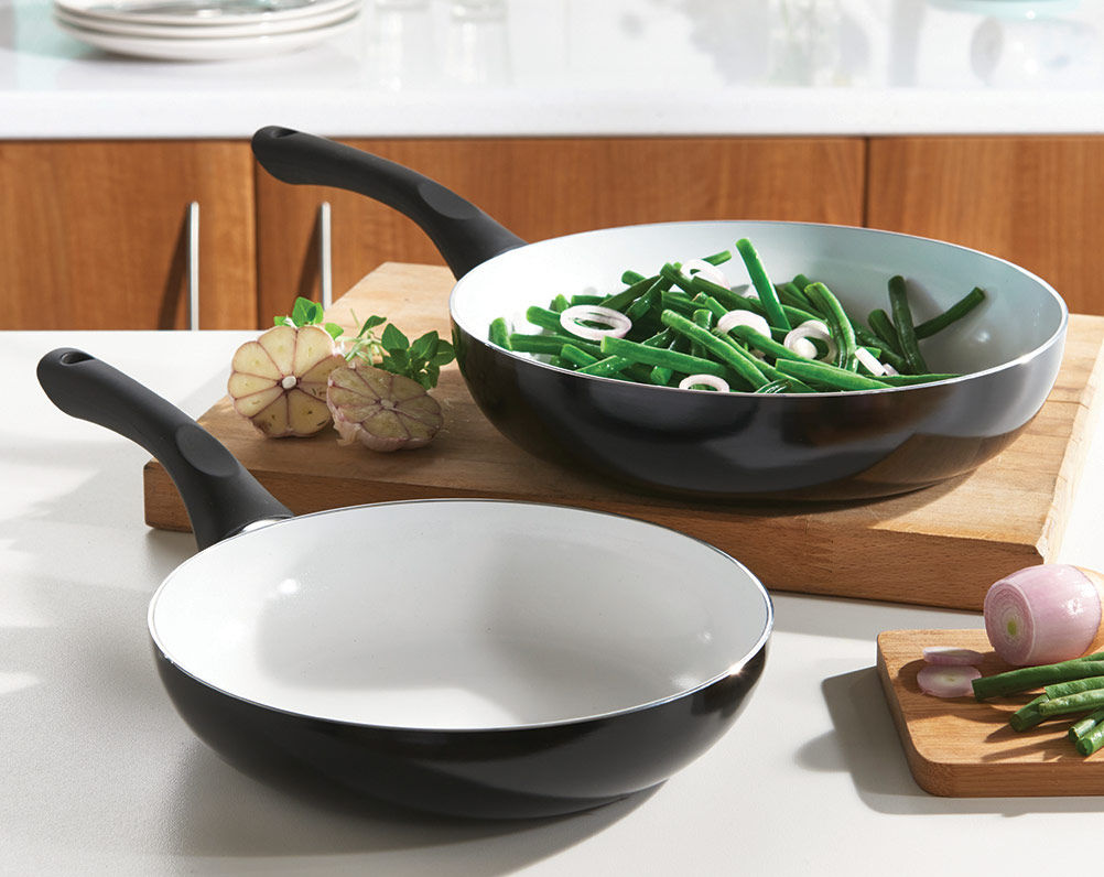2Pc Ceramic Coated Black Frying Pans