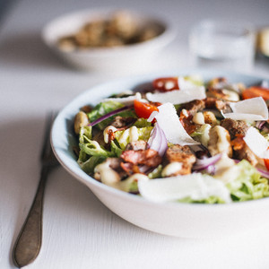 Caesarsallad med clarias