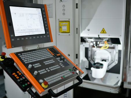 Usinagem CNC: 4 dicas essenciais de economia de custos