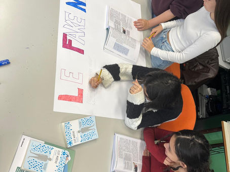 AVVIO DEL PROGETTO “SARROCH: IL FUTURO DIGITALE 2025”: PRIMO INCONTRO DI EDUCAZIONE DIGITALE PER LE CLASSI 3A E 3B