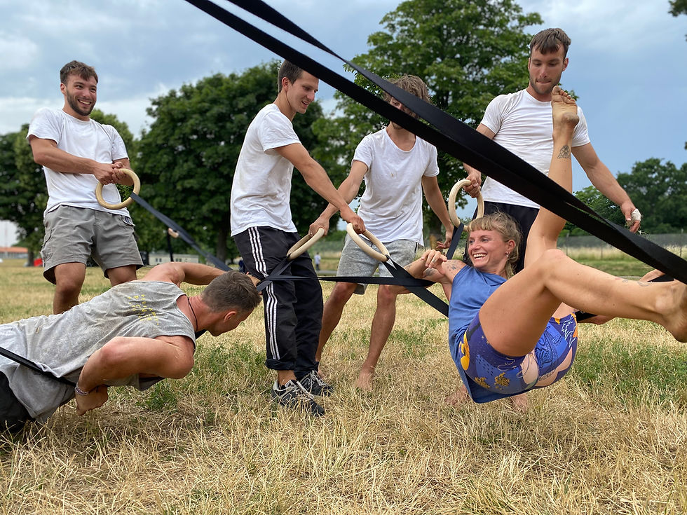 Infinite Play - London