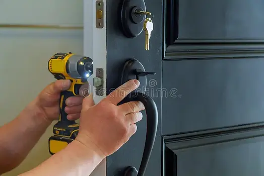 house-exterior-door-inside-internal-parts-lock-visible-professional-locksmith-installing-r