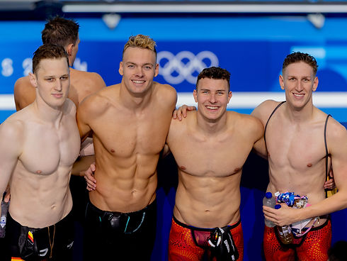 OLY Staffel_edited.jpg