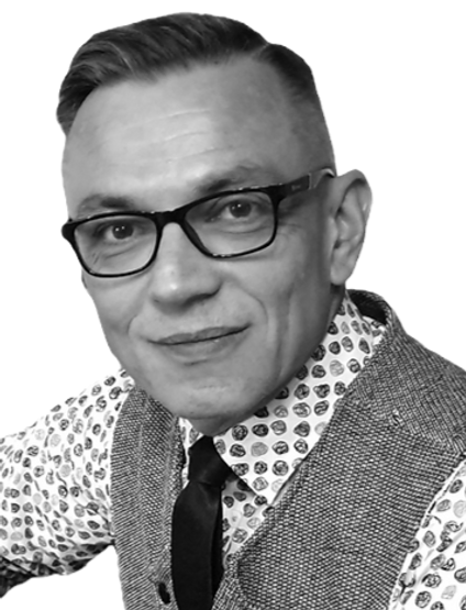 Dr_Artur_Smolik_picture_edited.png