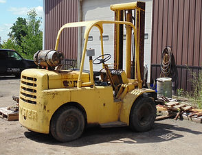 Hyster forklift.jpg