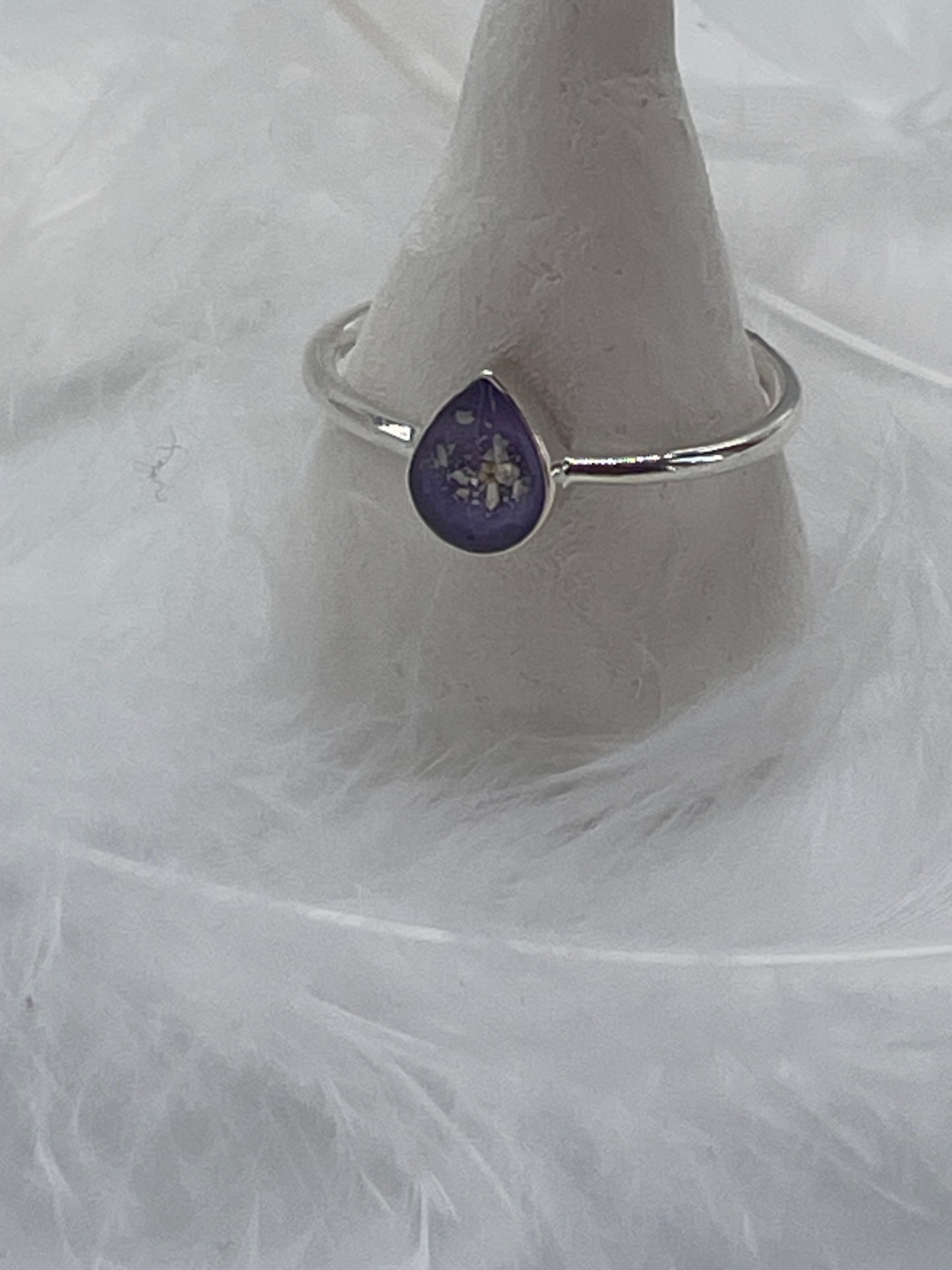 'Tallulah' Teardrop Ring