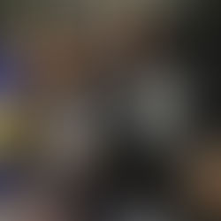 El 'pico' de la suerte: Carlos Tévez y Diego Maradona se besan antes del partido en el que B