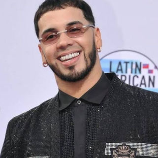 Anuel AA anuncia lanzamiento de nuevo disco.