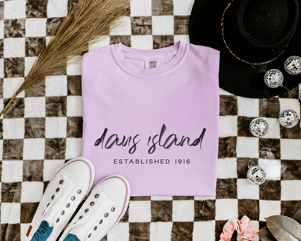 Tampa Bay Locals - Davis Island T-Shirt