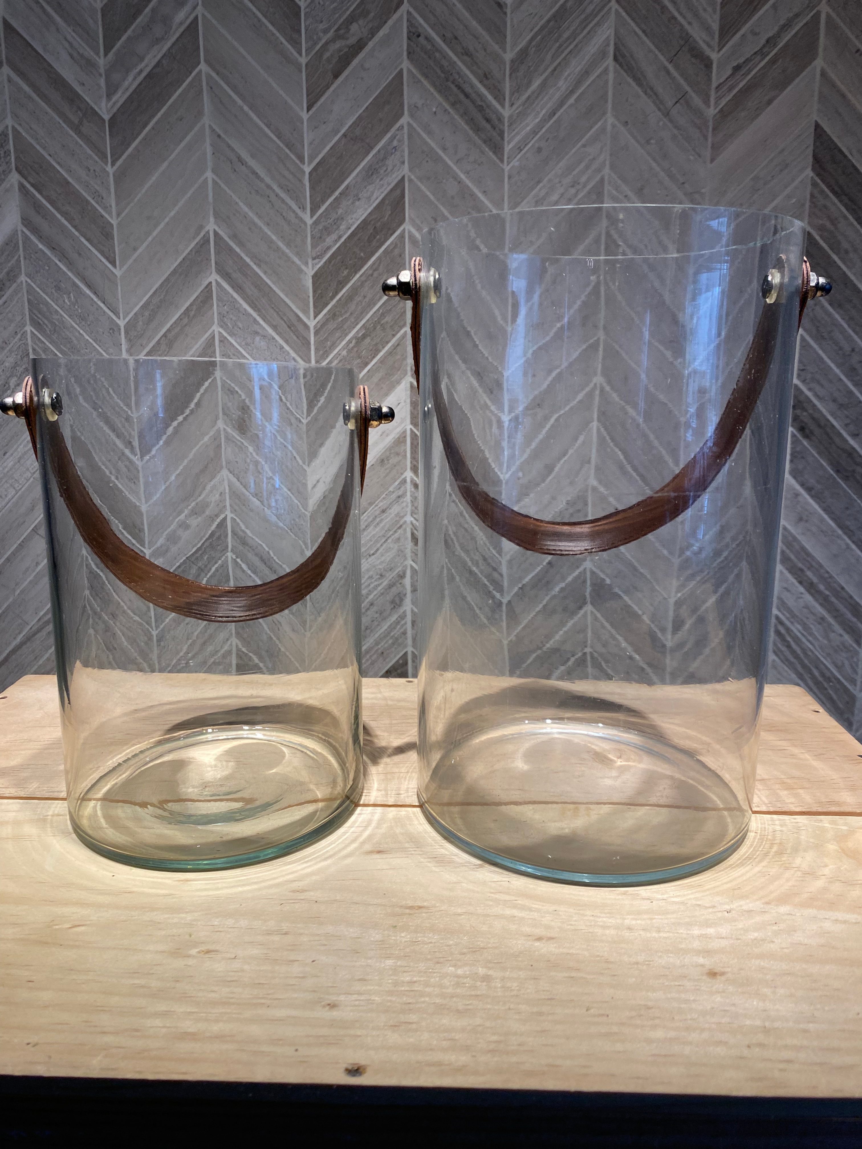 Short Glass Hurricane with Leather Strap