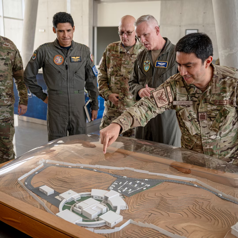Peru reforça colaboração espacial internacional com importantes parceiros dos EUA durante exercício