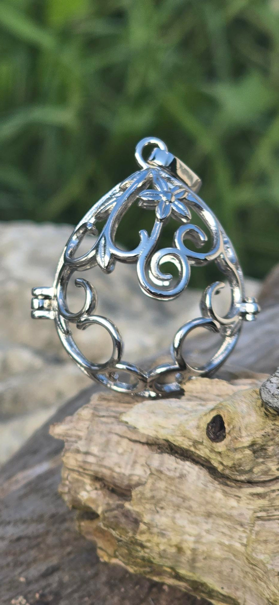 Pendentif cage 