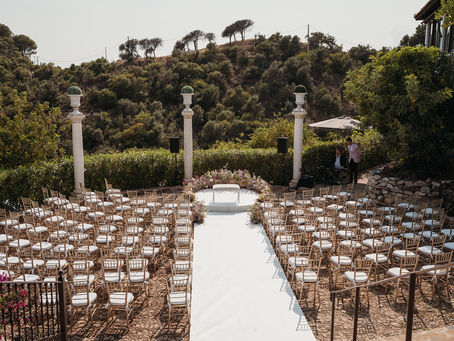 MEDITERRANEAN WEDDINGS: LIGHT, TEXTURE AND RESTRAINT