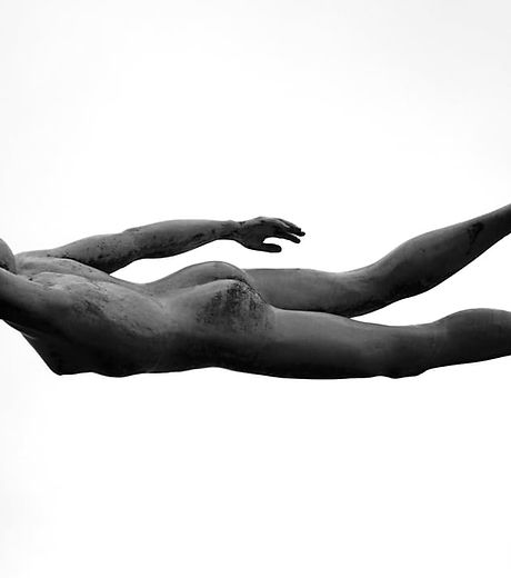 Flying Sculpture