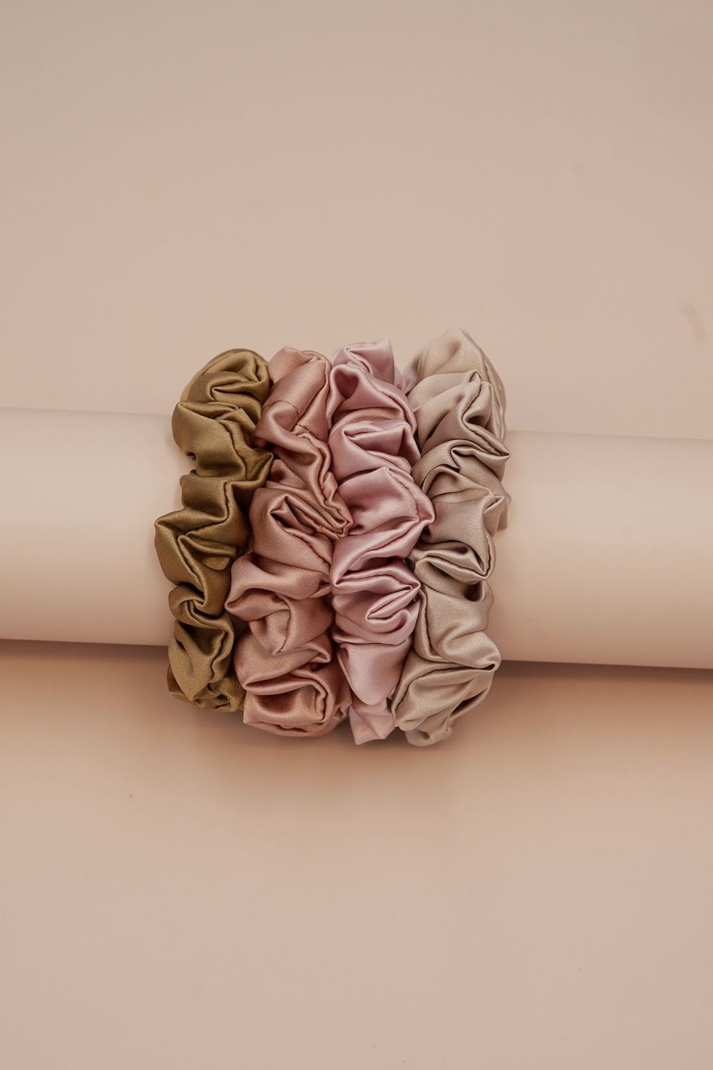 Petite Silk Scrunchie