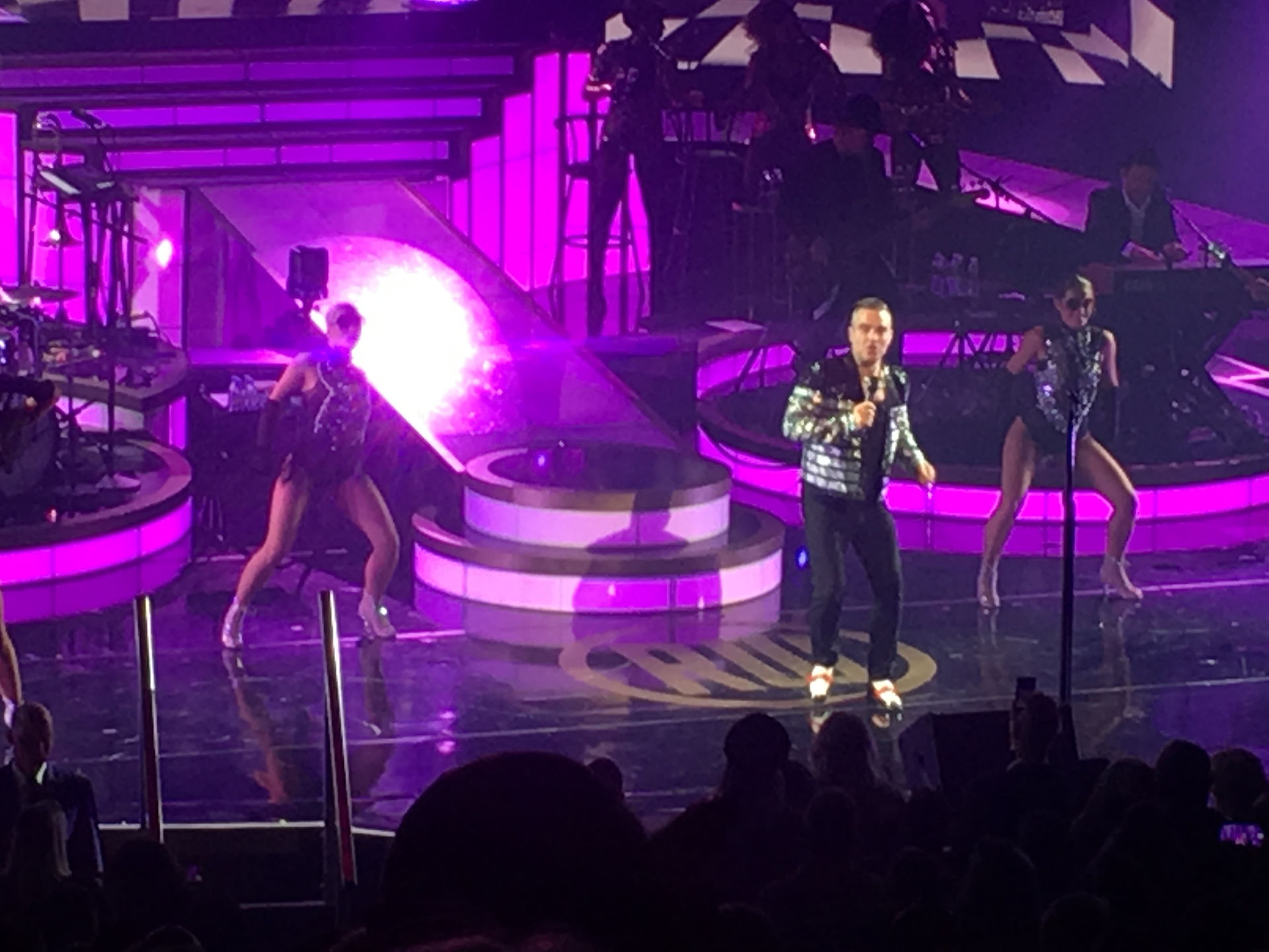 Robbie onstage opening night