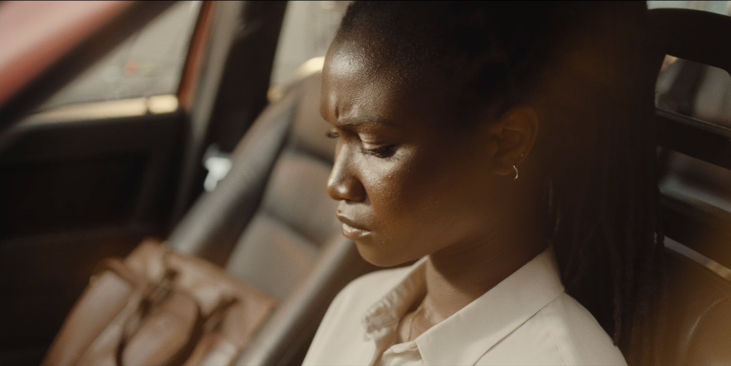 flügel aus beton | cast: victoire laly | regie: lea becker | dop: doro götz