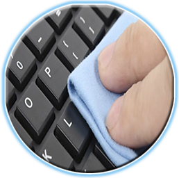 alt image Cleaner cleaning the computer