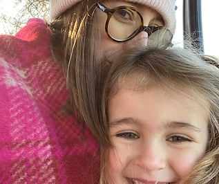 Alexia David avec son enfant Aromathérapie Caen Normandie