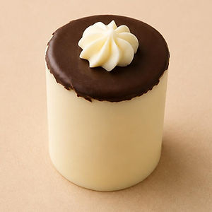 Mini White Chocolate Mousse - 2p