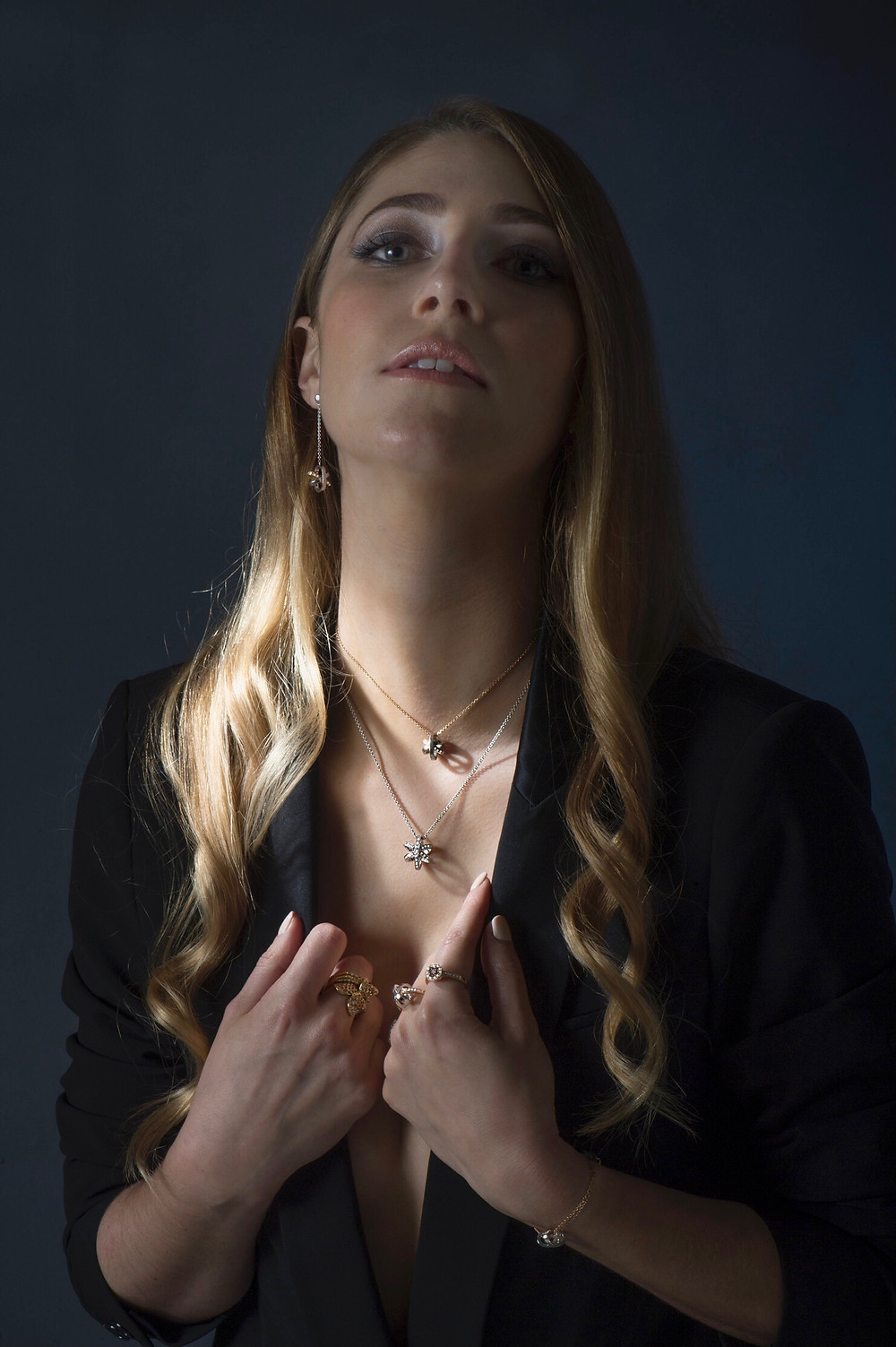 joallerie de luxe bijoux mode bijoux luxe femme bijoux luxe homme place vendome haute joaillerie Anne Desmarest de Jotemps Julie Eulalie Emmanuel Aubry Sandy Holleville Isabelle Léourier Tzuri Guetta Mademoiselle AD Alexandre Vauthier Mellerio agence de communication luxe shiromilla agence de communication rennes paris bruxelles