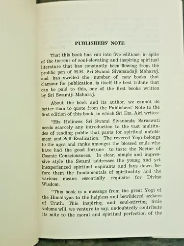 Thumbnail: INDIA SPIRITUAL: YOGA IN DAILY LIFE BY SWAMI SIVANANDA 1986 ENGLISH, PB, DJ