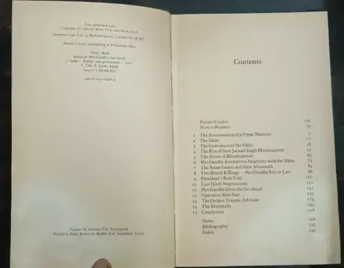 Thumbnail: INDIA PUNJAB: AMRITSAR MRS GANDHI'S LAST BATTLE BY TULLY & JACOB 1985 FIRST ED