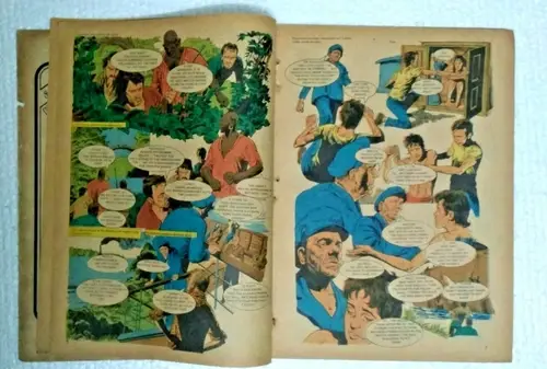 Thumbnail: TARZAN'S SON FACING CONSEQUENCES NO 30  VINTAGE KIRAN COMICS INDIA RARE ENGLISH