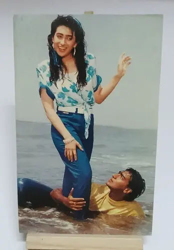Thumbnail: INDIA FILM PICTURE POSTCARD KARISHMA KAPOOR-AJAY DEVGAN BOLLYWOOD LOT OF 2