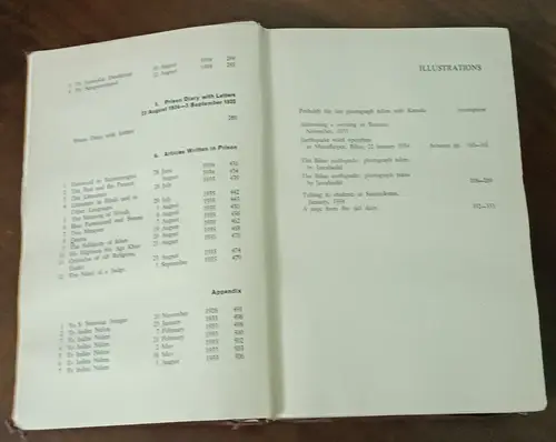 Thumbnail: SELECTED WORKS OF JAWAHARLAL NEHRU 1972 GENERAL EDITOR S. GOPAL PAGES 530 HB