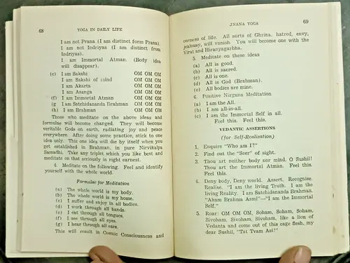 Thumbnail: INDIA SPIRITUAL: YOGA IN DAILY LIFE BY SWAMI SIVANANDA 1986 ENGLISH, PB, DJ