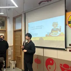 《社聯照護食 HKCSS Care Food》同長者做咗啲言語治療練習,老友記都好投入