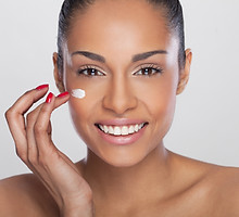 Model Applying Cream