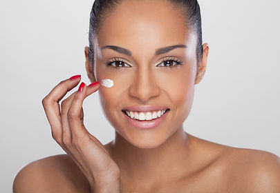 Model Applying Cream