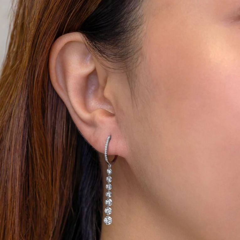 Thumbnail: Faceted Diamond Drips