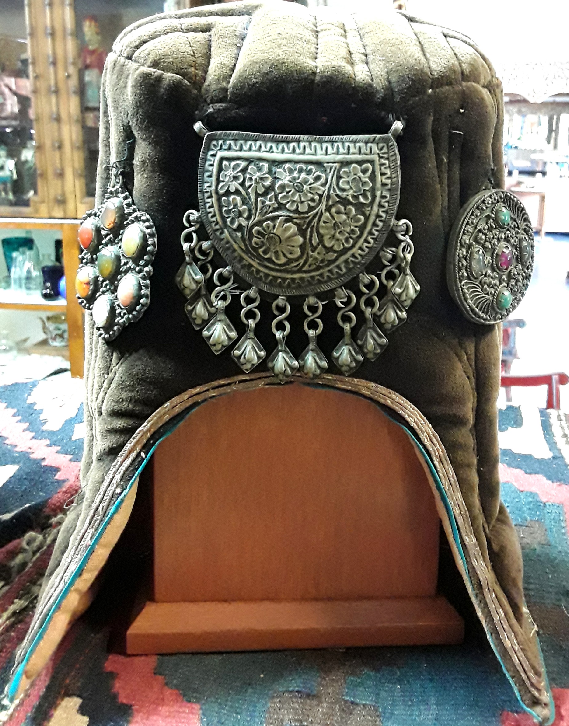 Himalayan Cadach Hat and Stand