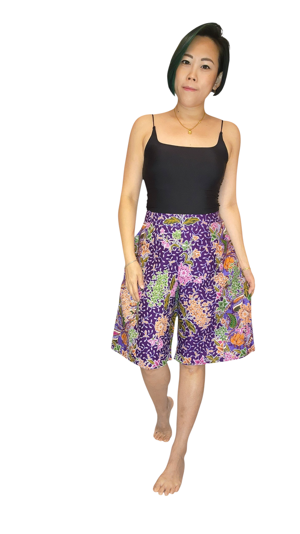 Thumbnail: NK 43/2/69B Batik Bermudas