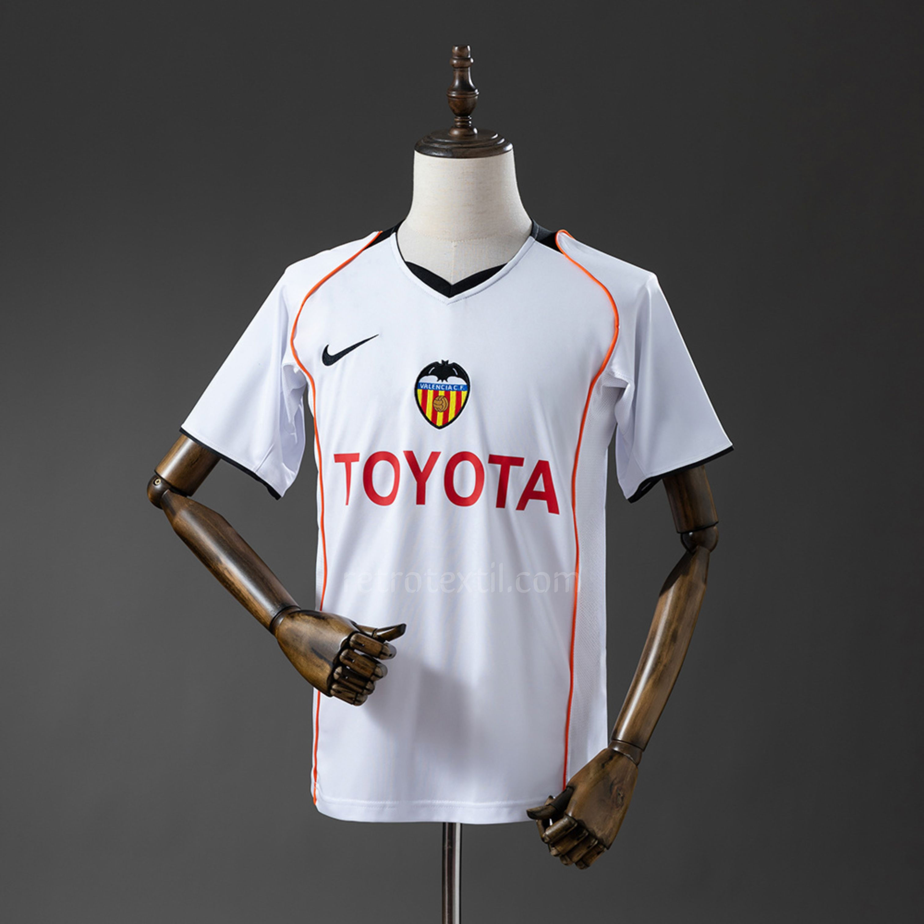 Retro Valencia 04/05 Primera