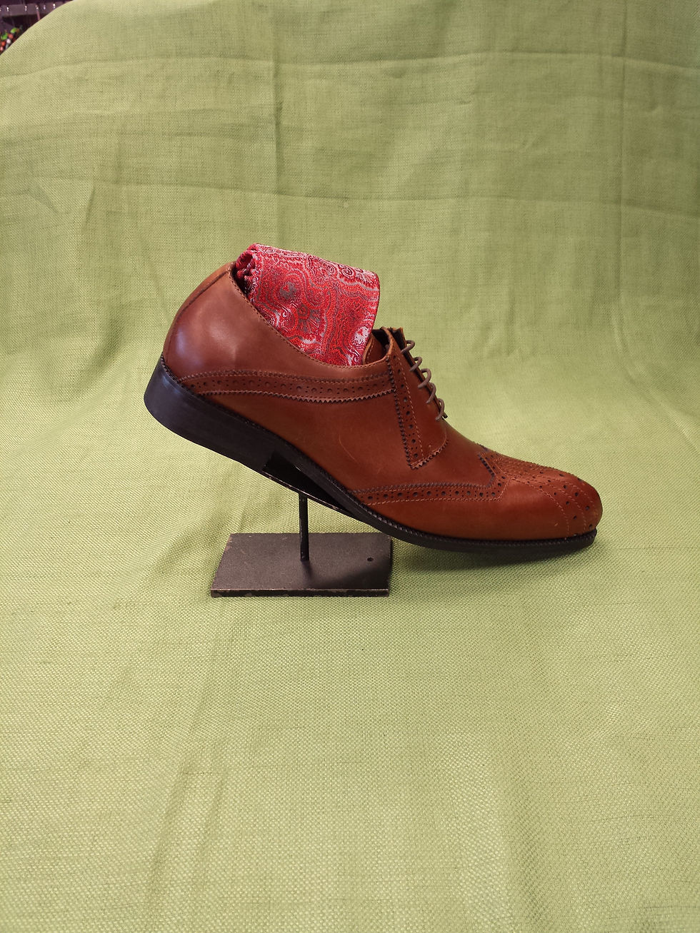 Thumbnail: Tan Shoe