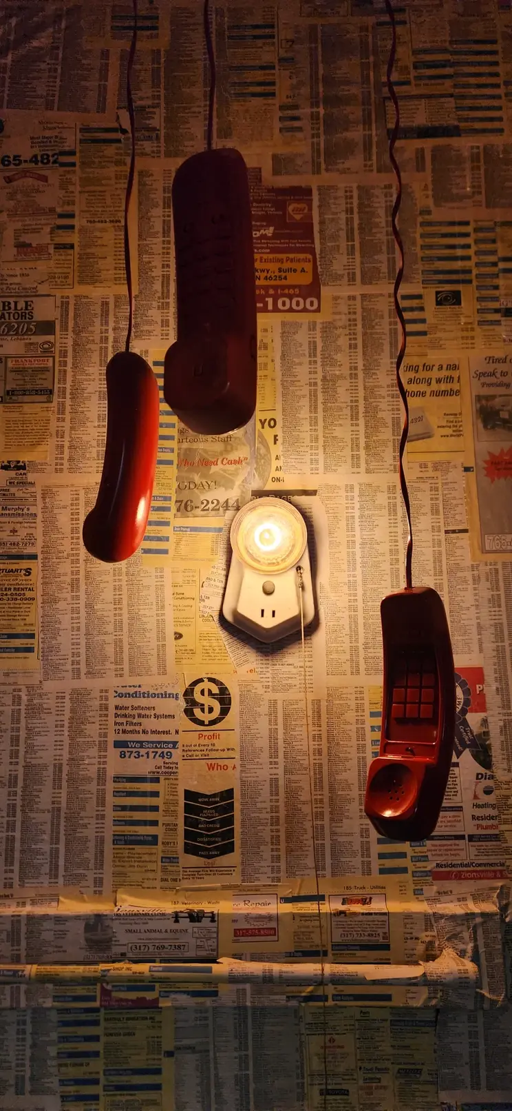 Please Hold, Please Hold, Please Hold, Please Hold, ... Detail 1