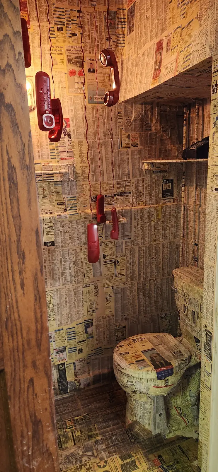 Please Hold, Please Hold, Please Hold, Please Hold, ... Detail 4