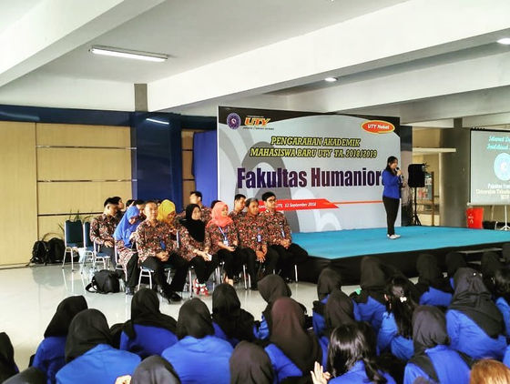 Kabar Prodi HI UTY: Prodi Ilmu HI UTY Melaksanakan Penerimaan Mahasiswa Baru dan Pertemuan dengan Or