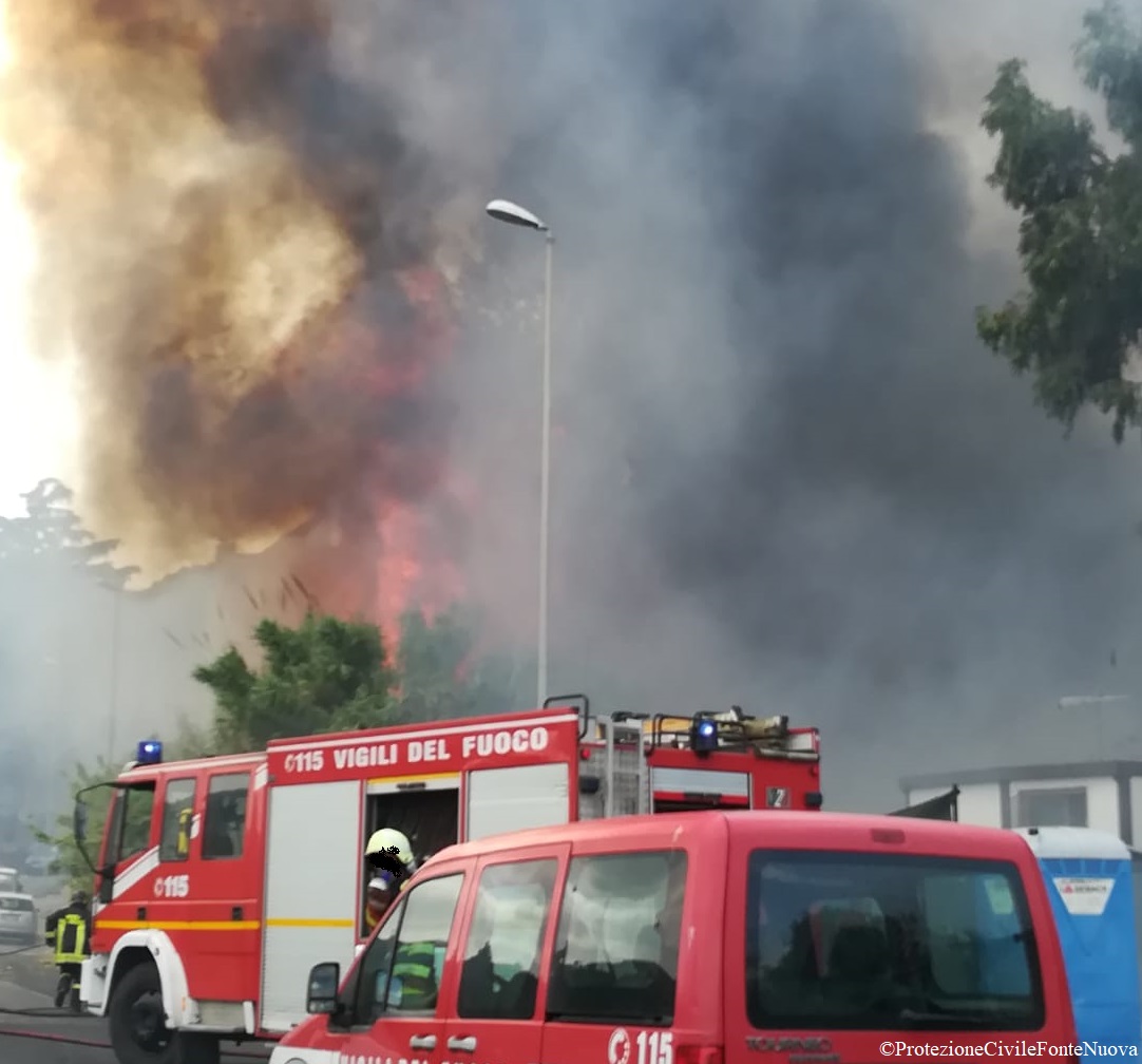 Incendio loc. Guidonia Montecelio