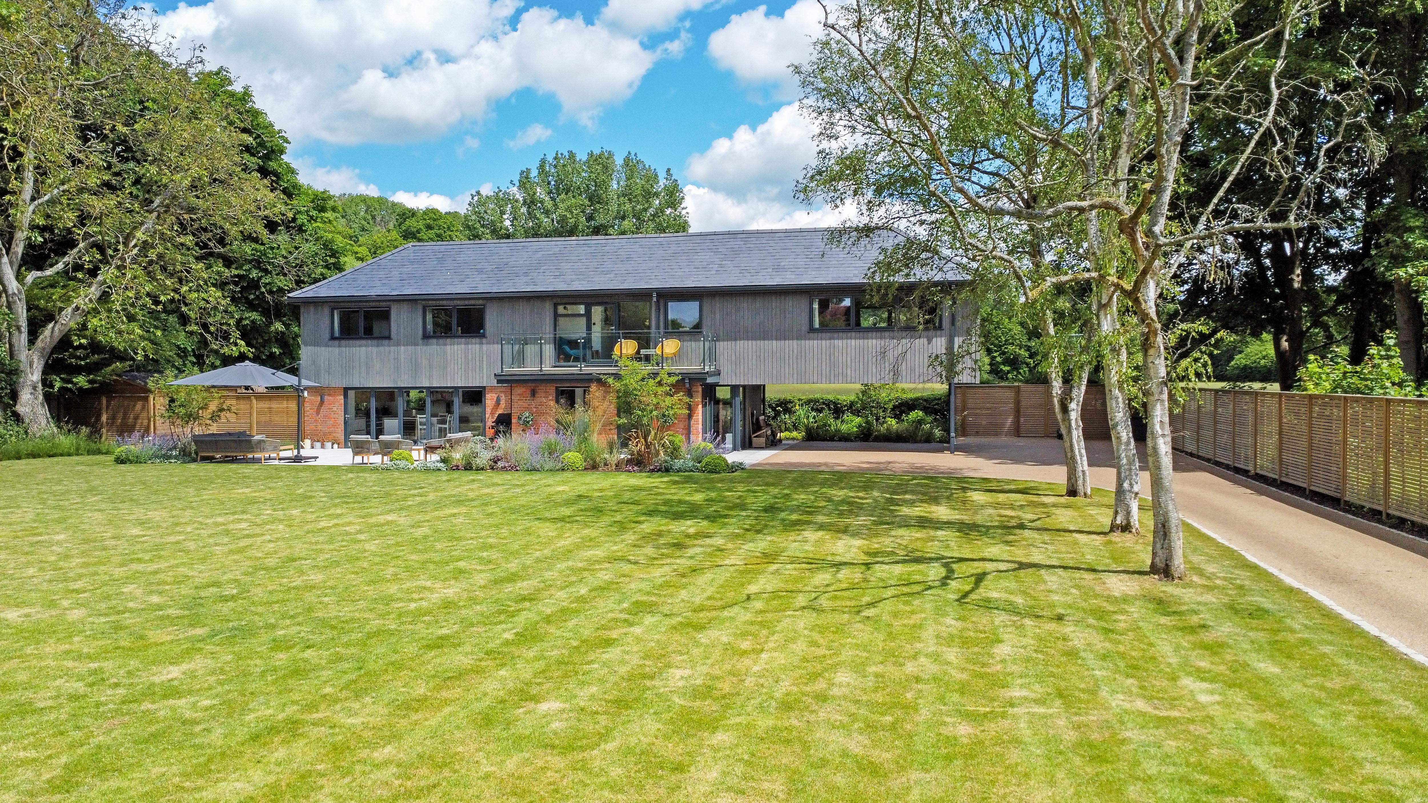 Francis Associates — Abbotsfield