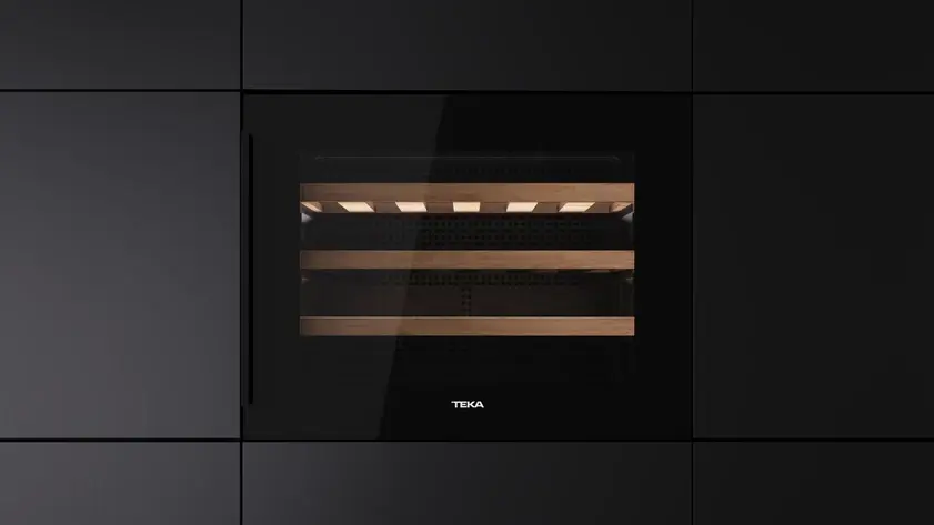 Miniatura: Cava de vinos TEKA